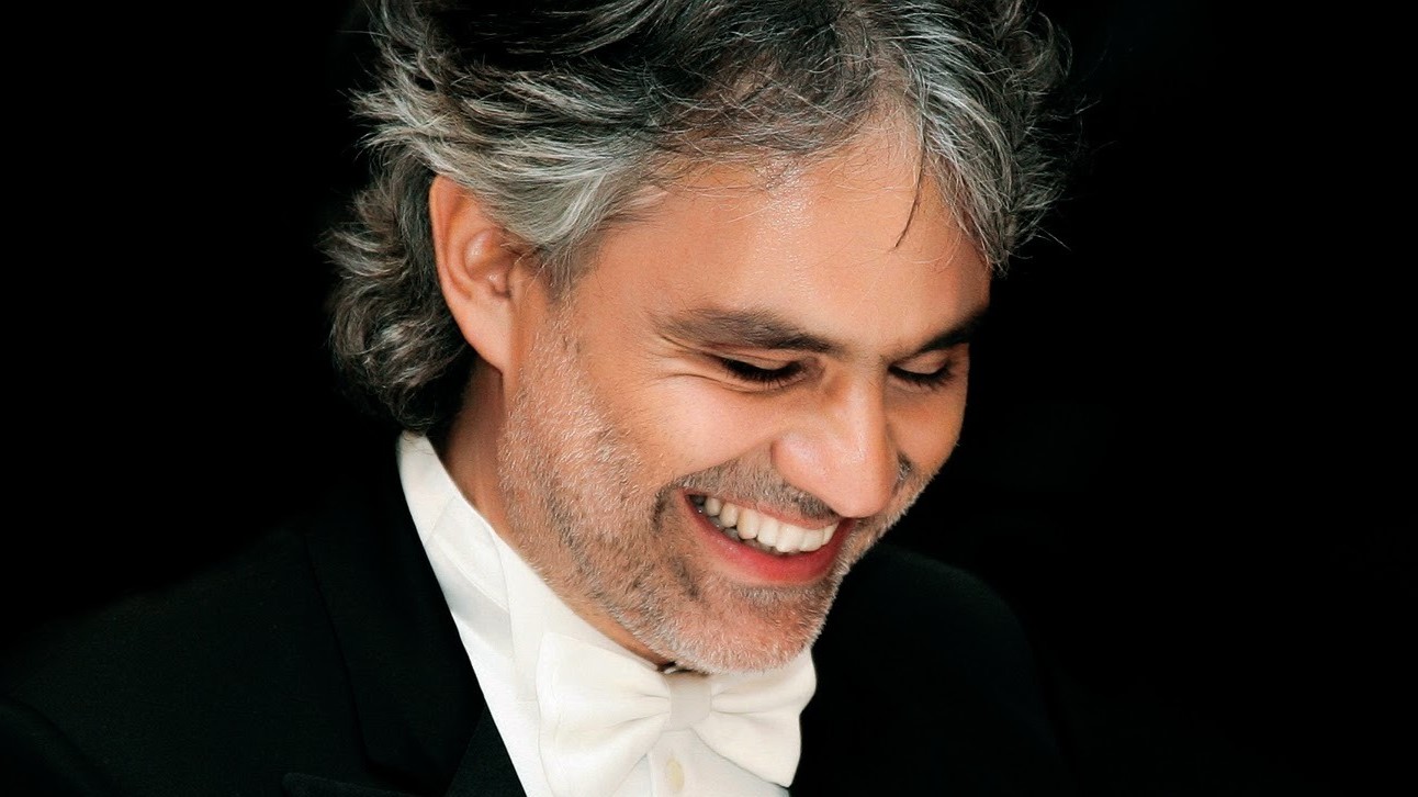 Andrea Bocelli i heimbyen Lajatico